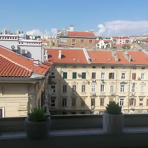  Apartman Mirela